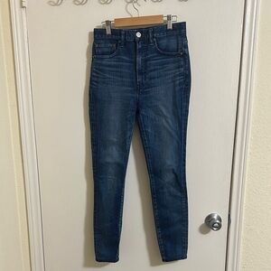 EUC Moussy Vintage Dark Wash Skinny Denim Jeans